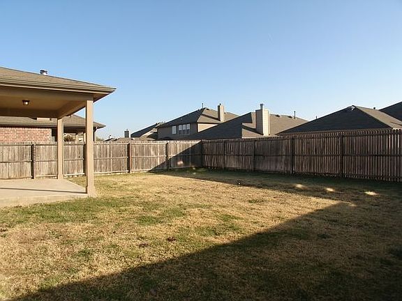 5th image of 1824 Kittyhawk Dr
