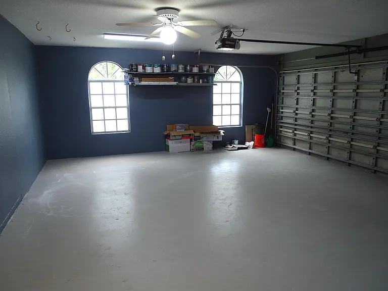 6325 Winding Lake Dr — Photo 23