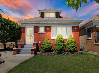 4414 N Monitor Ave, Chicago, IL 60630