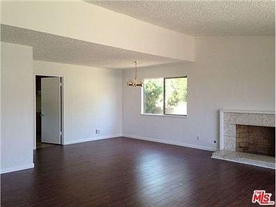 2nd image of 828 Gardner Dr