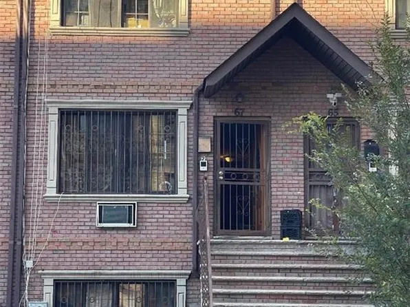 67 W 164th St, Bronx, NY 10452