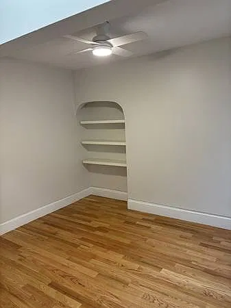 2 bed, 1000 sqft, $2,700 — Photo 2
