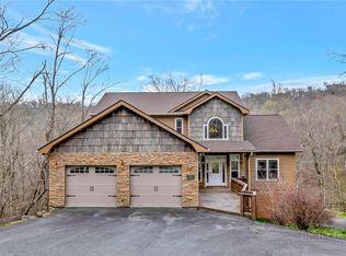 182 Shelter Rock Circle, Sugar Mountain, NC 28604