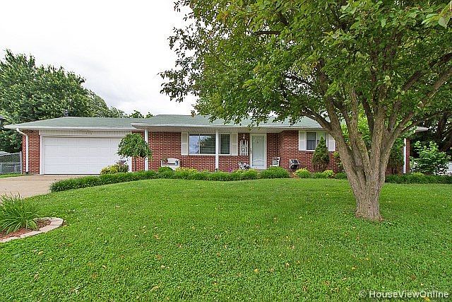 1st image of 1406 Hillview Ln