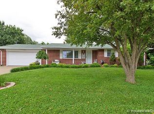 1406 Hillview Ln, Jackson, MO 63755