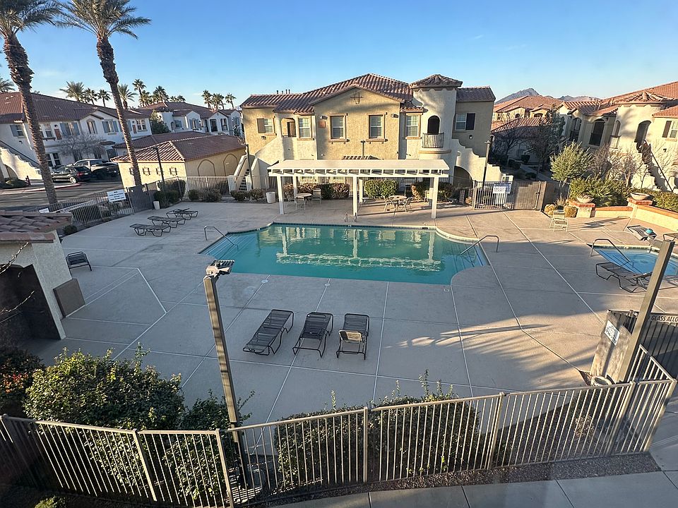#GuardianRealty: 50 Aura De Blanco 10202-Community Pool_02142025