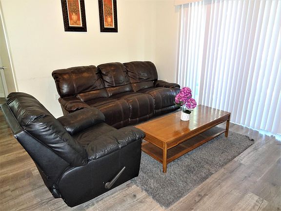 5th image of 14400 Friar St APT 303