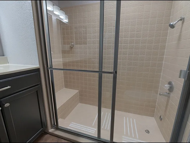 6412 Via Aventura Dr — Photo 40