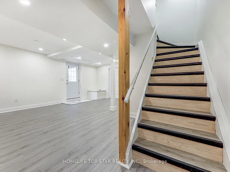 28 Willowbrook Dr — Photo 11