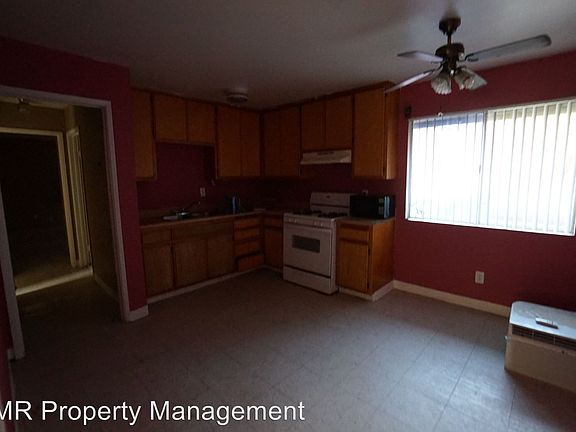 2nd image of 1327 W 7th St