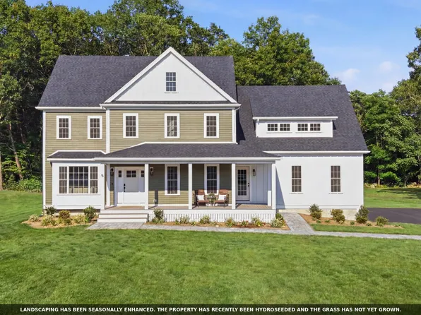 2 Weeping Willow Dr, Andover, MA 01810