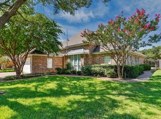 913 Mesquite St, Gainesville, TX 76240