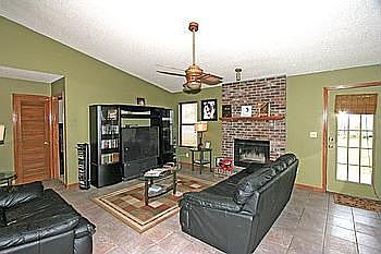 2nd image of 2908 Birdsong Way