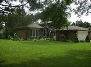 649 Sharon Dr, Crystal Lake, IL 60014