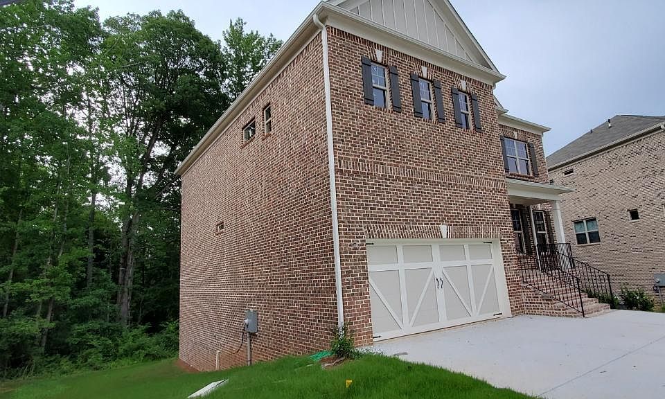 1st image of 711 Autumn Meadow Dr