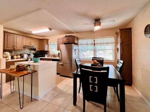 131 Andover F, West Palm Beach, FL 33417