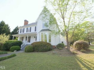 150 Mackenzie Ln, Fayetteville, GA