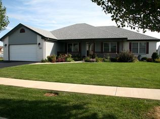 1828 Yorktown Dr, Bourbonnais, IL