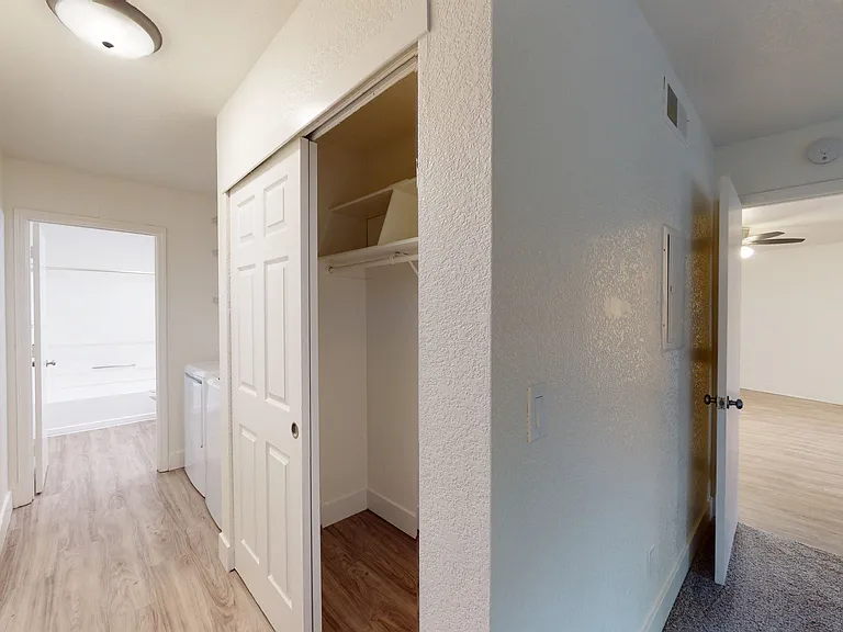Closet Closet