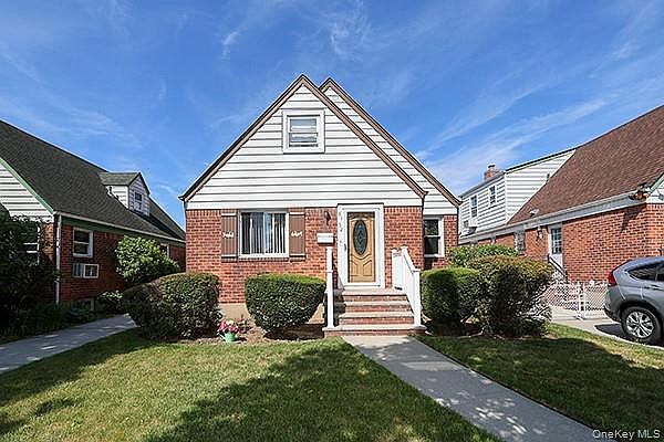 1st image of 8152 249th Street