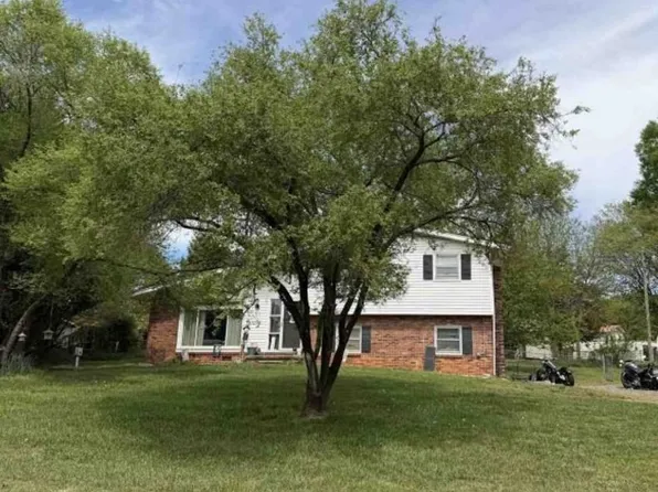 1334 Houston Mill Rd, Conover, NC 28613
