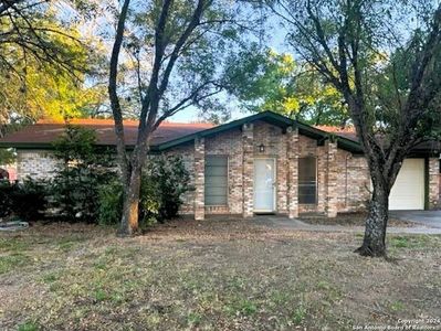1254 ENCINO DR, Pleasanton, TX, 78064