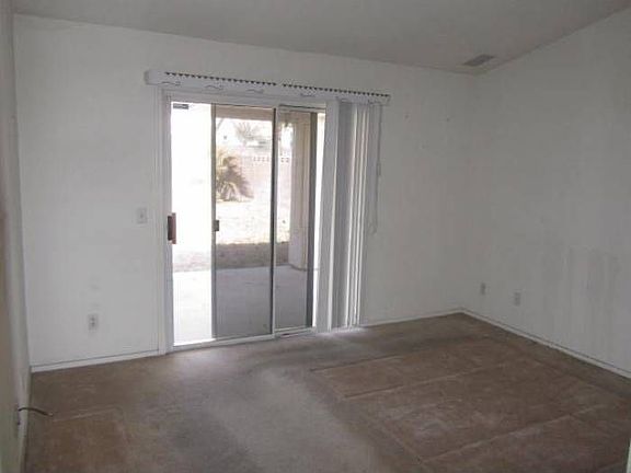 4th image of 3829 Debussy Way