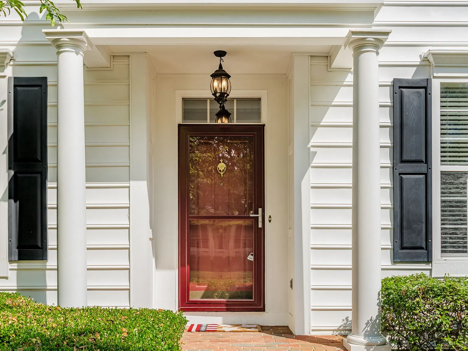 4 bed, 3.5 bath, 4104 sqft, $5,000 — Photo 3