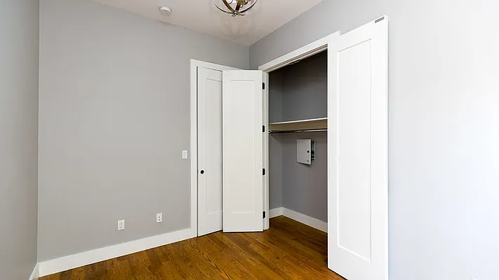 Rented by Nooklyn NYC LLC | media 15