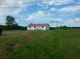 135 Gristwood Rd, Pennellville, NY 13132