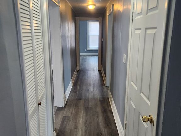 2nd image of 418 N Columbus St