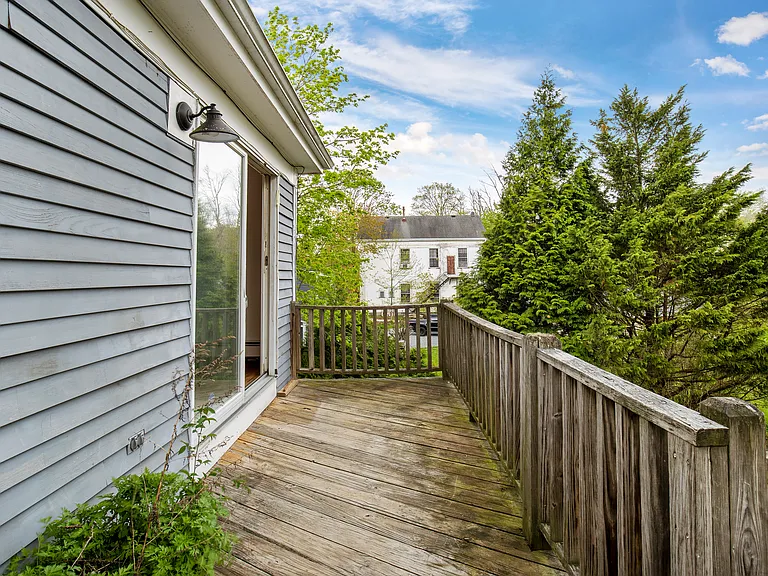 266 Main St #2L — Photo 4