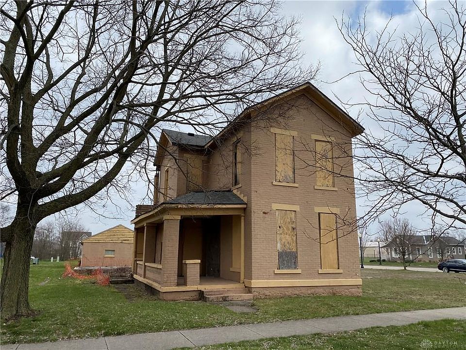 1st image of 116 Broadway Ave S