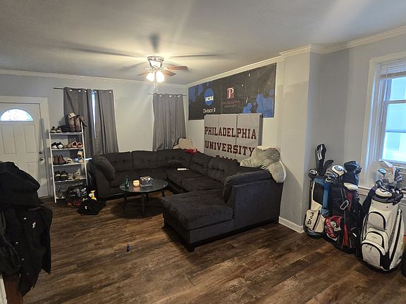 5th image of 4709 Fowler St