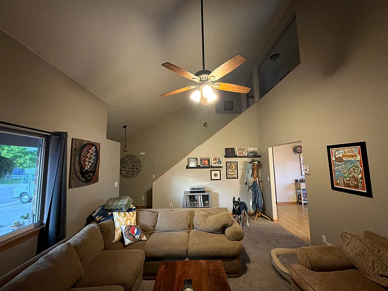 743 Sitka St — Photo 8