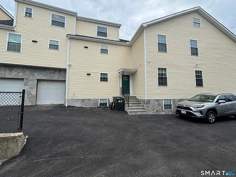 50 Bonner St #1 — Photo 17