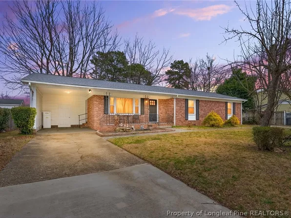 5641 Carson Dr, Fayetteville, NC 28303