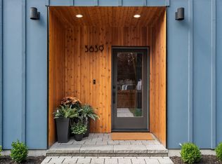 3639 Condominium, Seattle, WA 98199