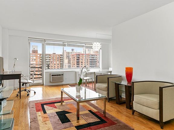 3rd image of 400 Central Park W APT 18K