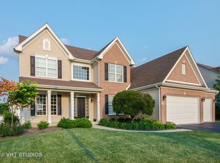 1775 Andover Ln, Crystal Lake, IL 60014
