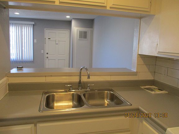 4th image of 605 E Windsor Rd APT 203