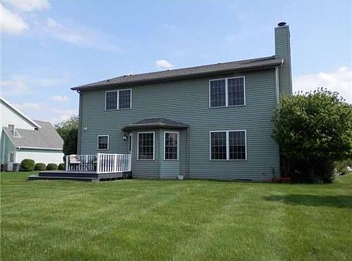 3rd image of 1932 Beckert Dr