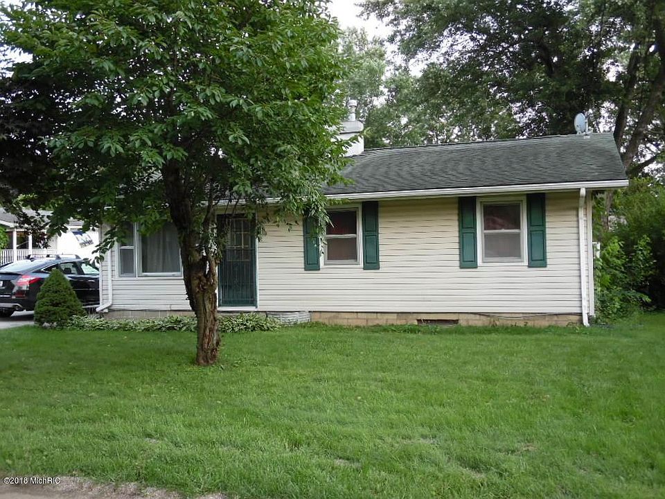 1st image of 26933 Church St