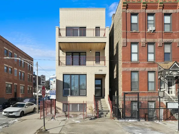 1300 N Cleaver St #2, Chicago, IL 60642