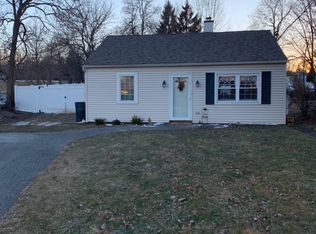 7 Lee Rd, Cornwall, NY 12518