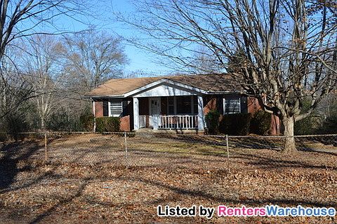 1st image of 605 Zinnia Dr