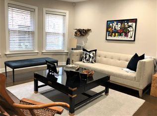 1432 W Farragut Ave #1B, Chicago, IL 60640