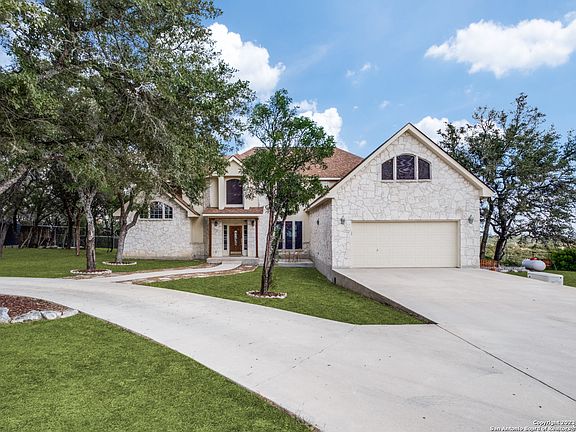 2nd image of 105 COUNTY ROAD 2756