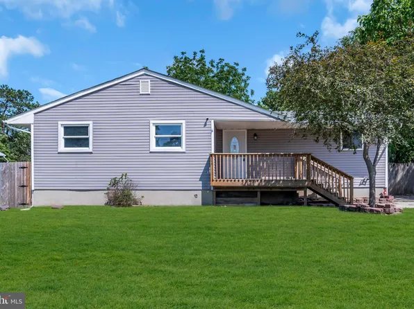 311 Blackfoot Trl, Browns Mills, NJ 08015