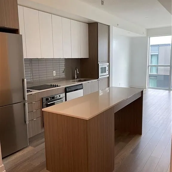 5220 Dundas St #D412 — Photo 3
